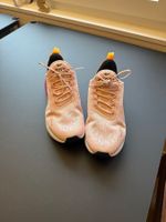 NIKE AIR 270 Turnschuh / Sportschuh
