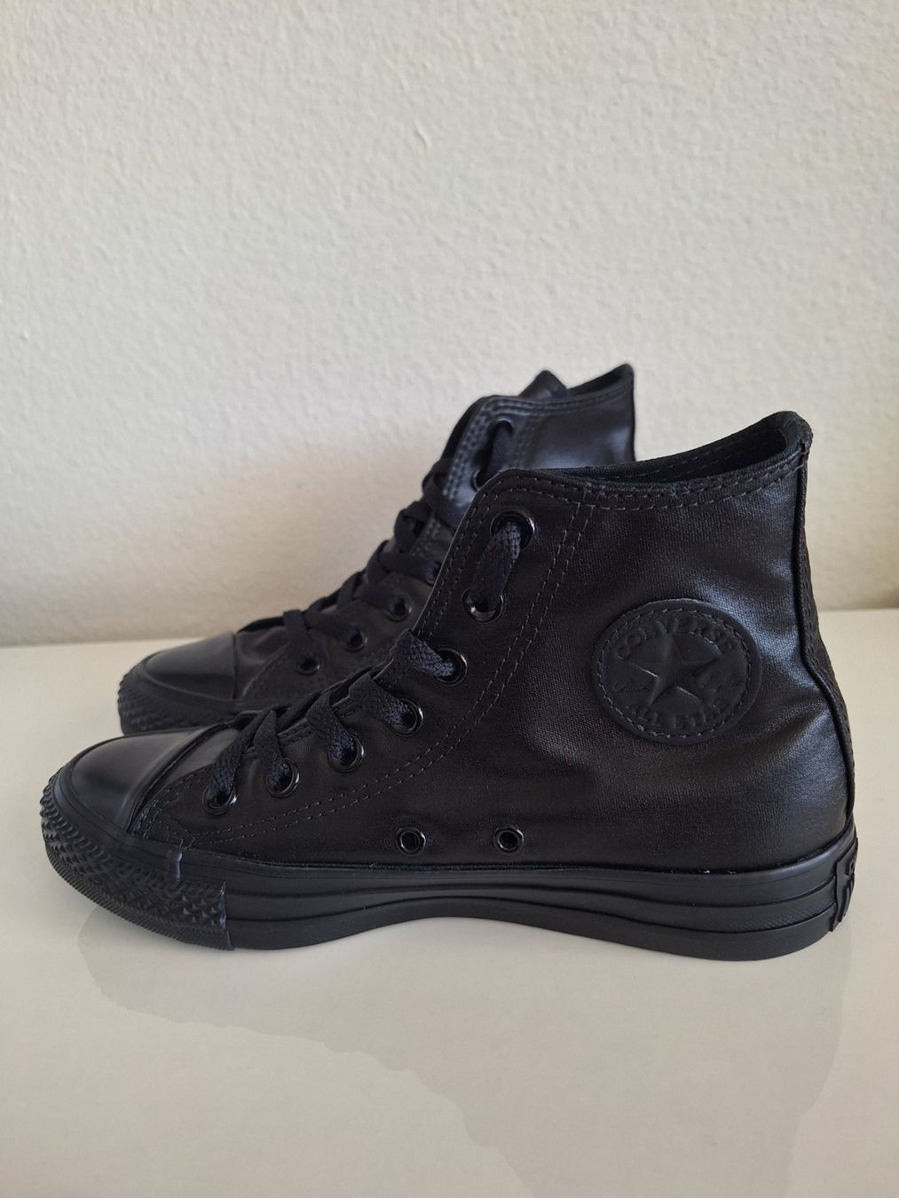 Converse Scarpe da uomo: Schwarze Converse All Stars, NEU – Nuovo (secondo la descrizione) da Worb venduto da nfsolutions 4
