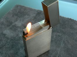S.T. Dupont Ligne 2 Feuerzeug das Pling-Ding Gas