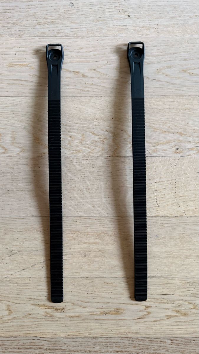 Burton Attacchi: Snowboardstreps ca. 40cm mit Schrauben, neuwertig – Nuovo (secondo la descrizione) da Rutschwil venduto da donleon2005