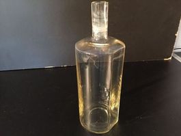 alte Glasflasche