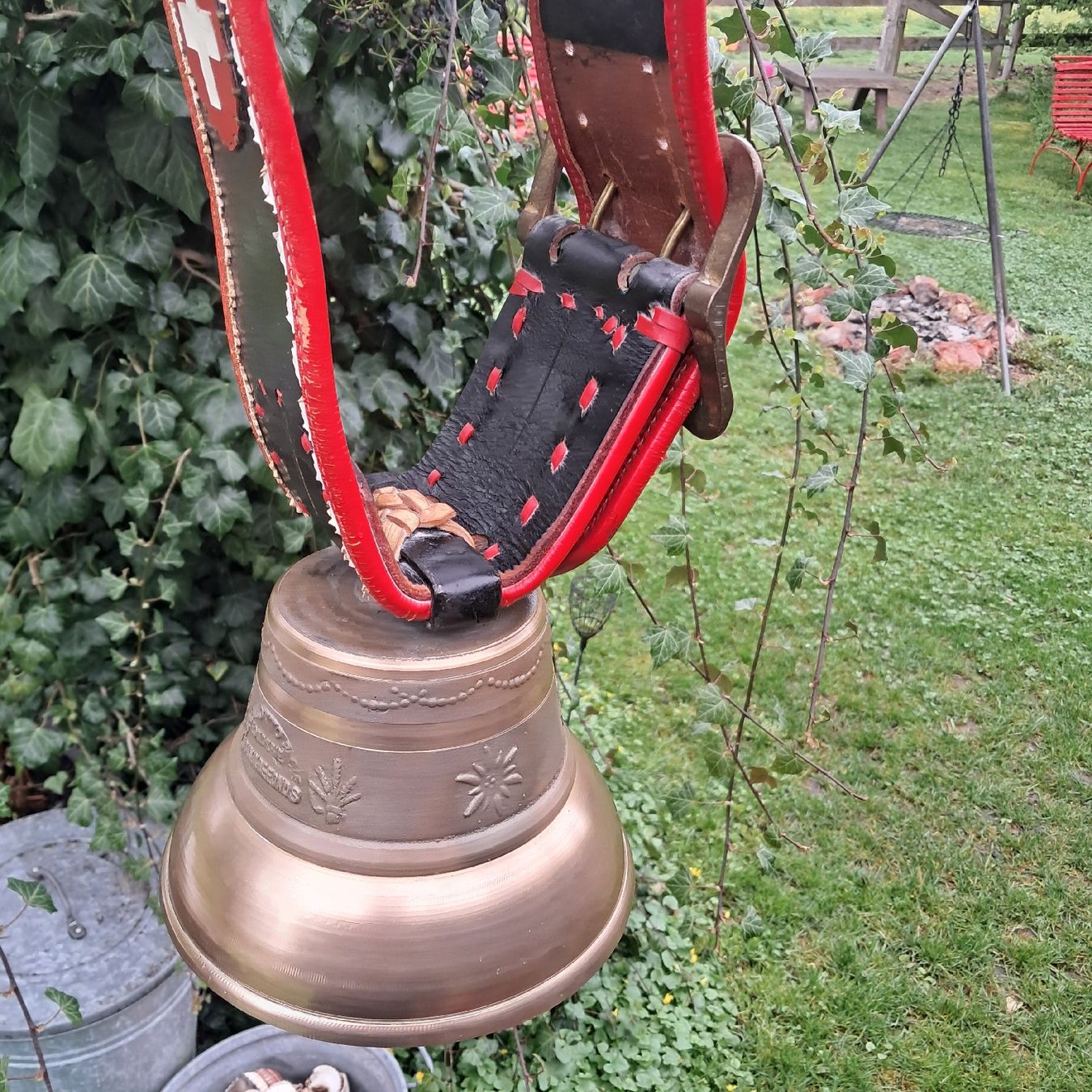 Campanacci mucche: PRÄCHTIGE BARINOTTO GLOCKE  – Usato da Murten venduto da SHETHOF 8