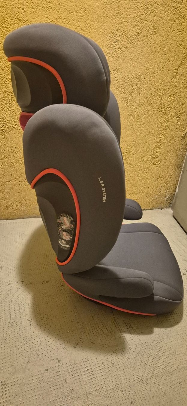 Cybex Seggiolini per auto: Siège auto Cybex Solution M-fix gris bon état – Usato da Lausanne venduto da PEX_Import 2