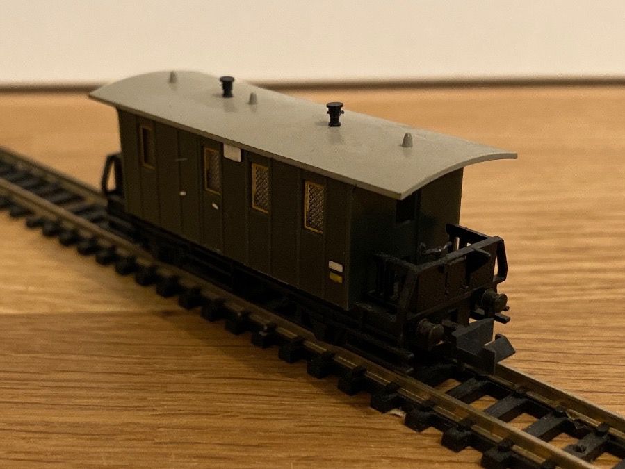 Trix Modellini di ferrovie: Minitrix 3001 Pack- und Postwagen – Nuovo (secondo la descrizione) da Schlierbach venduto da Look8 1