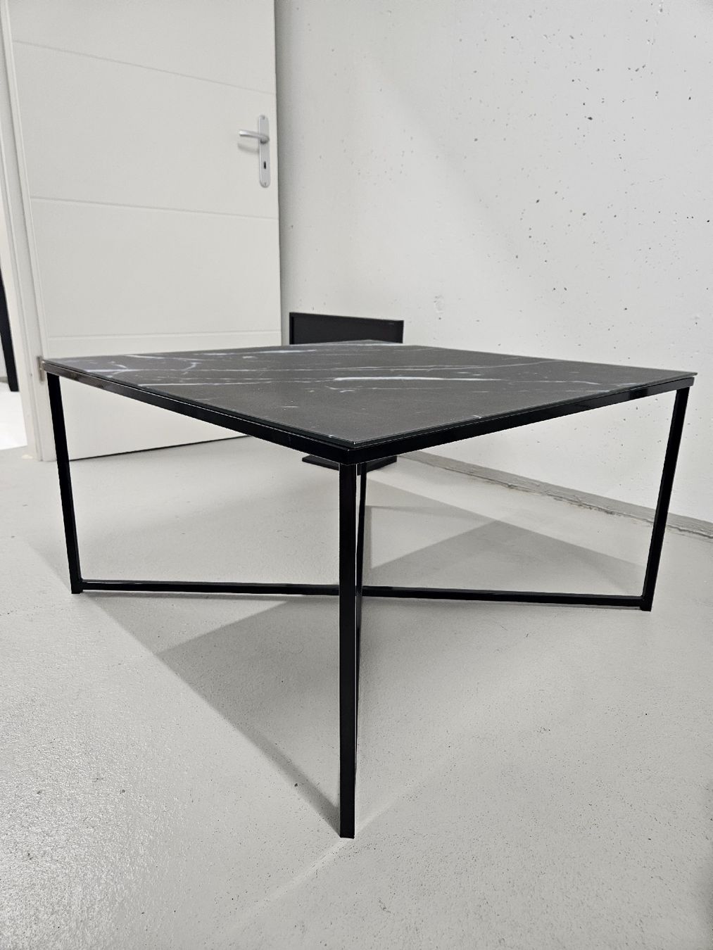 Tavoli: Schwarzer Marmor Couchtisch, quadratisch, Top Zustand! – Usato da Stans venduto da nic_j7rn 2