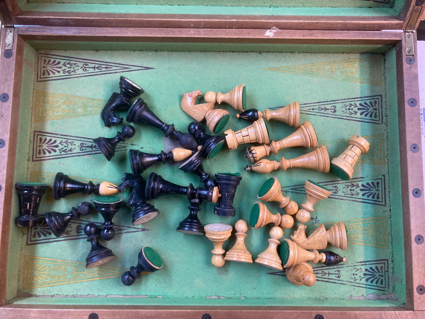Spiele: Schachspiel - Holz – Gebraucht aus zürich von papalapa