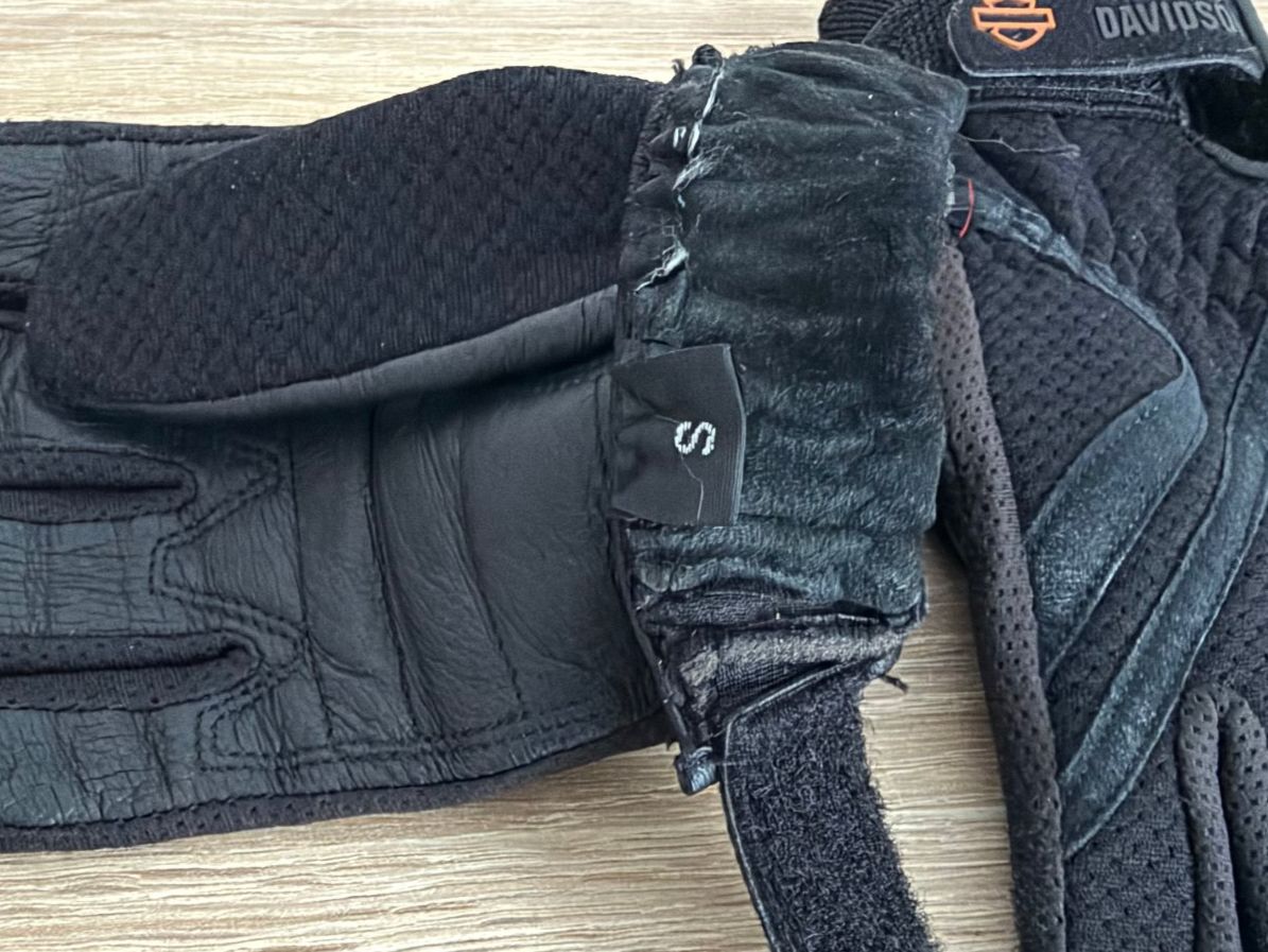 Harley-Davidson Handschuhe & Handstulpen: Harley-Davidson-Damen-Handschuhe Grösse S – Gebraucht aus Frauenkappelen von HDPerle 8