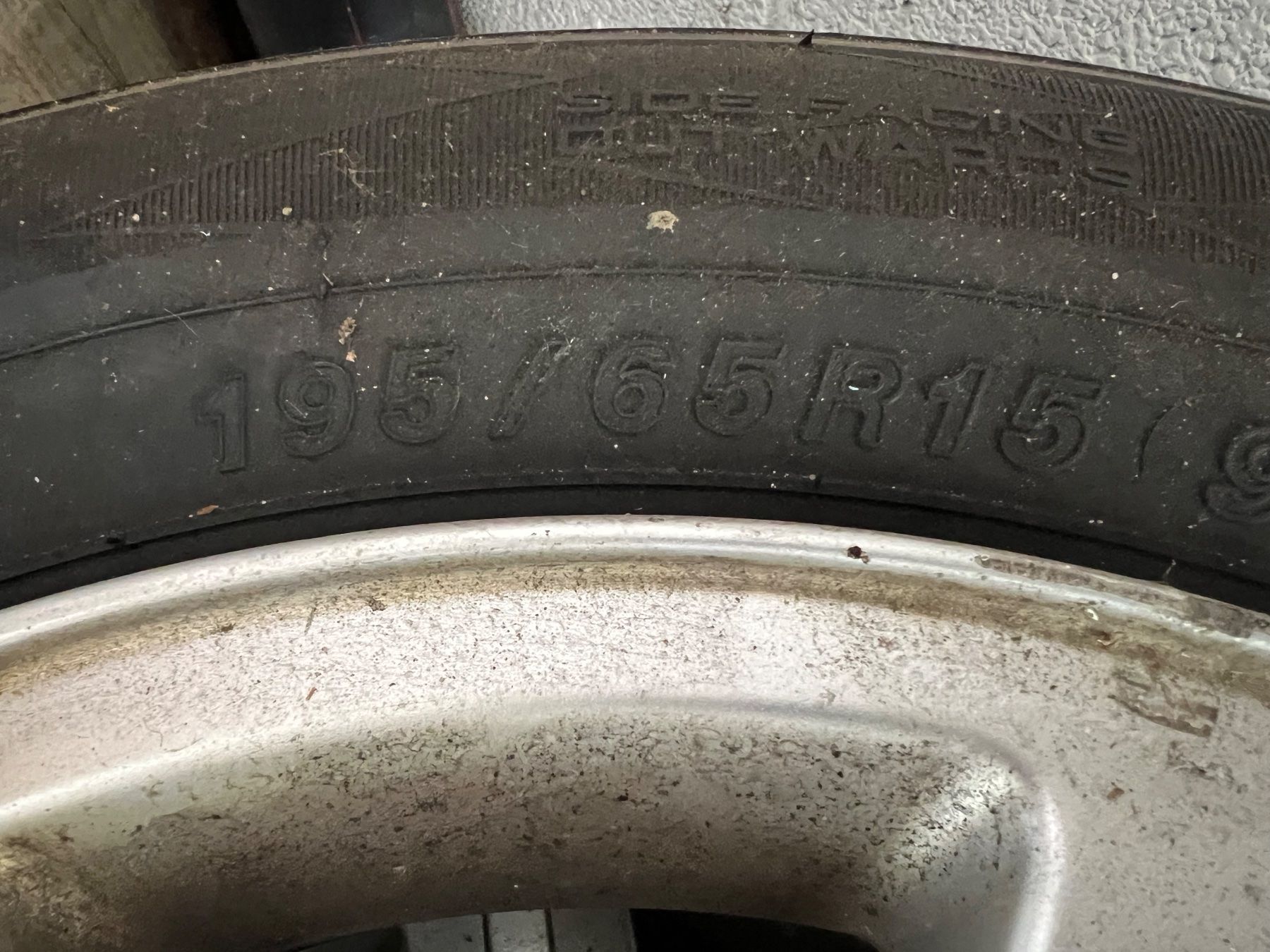 Audi Pneumatici & Ruote complete: Kompletträder / Audi – Usato da aarwangen venduto da Butzi99 6