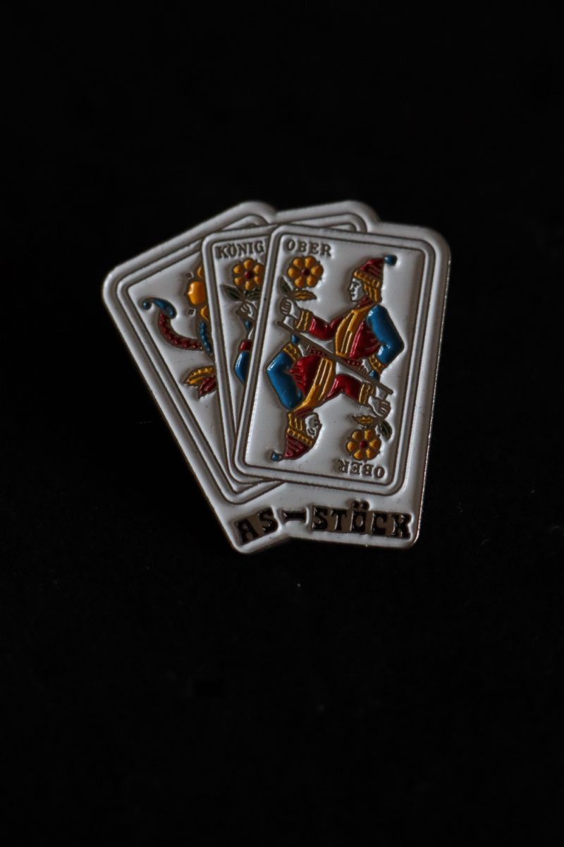 Placchette & Badge: Schweizer Jasskarten PIN‘s – Usato da Ottenbach venduto da siiinnaa_77 3
