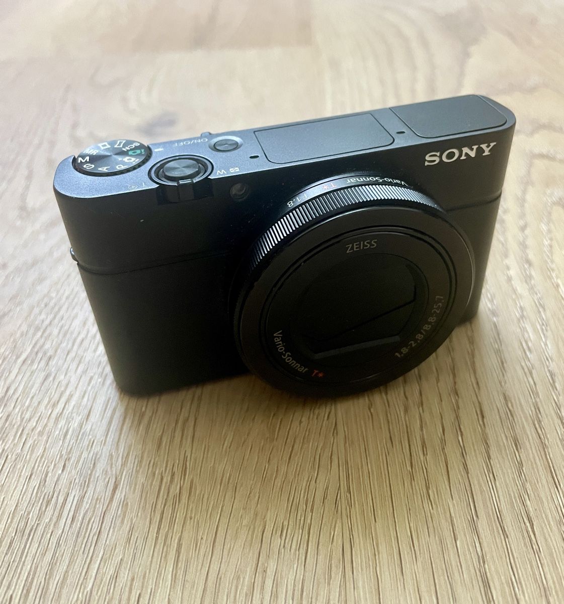 Sony Kamera: SONY RX100 III Kamera – Gebraucht aus Bern von pet_fry9 2