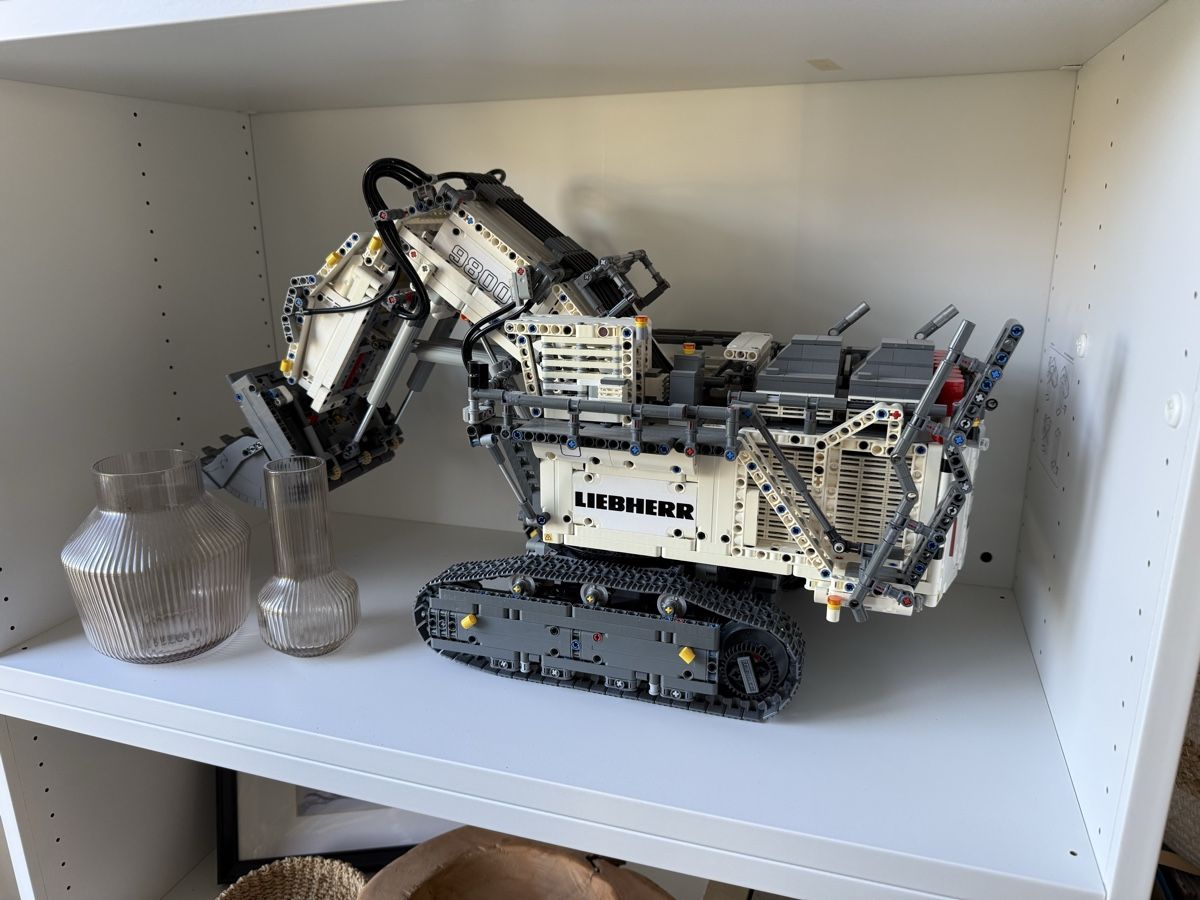 Lego Kit di costruzioni: LEGO Technic Liebherr 9800 42100 Excavator, monté, parfait é – Usato da Bulle venduto da fra_7wng