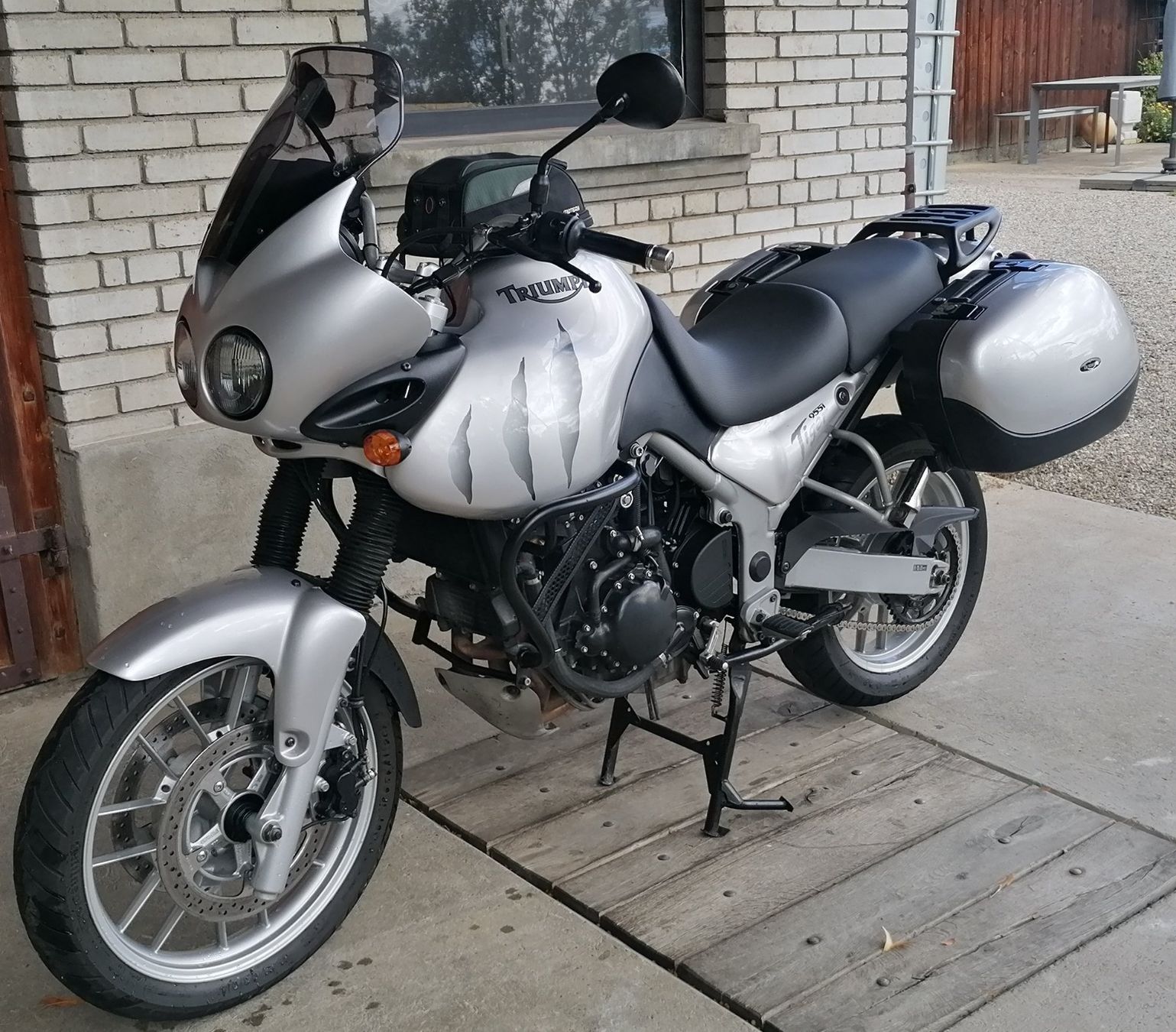 Triumph Enduro: Triumph Tiger 955i – Usato da Stüsslingen venduto da Sandsalz 8