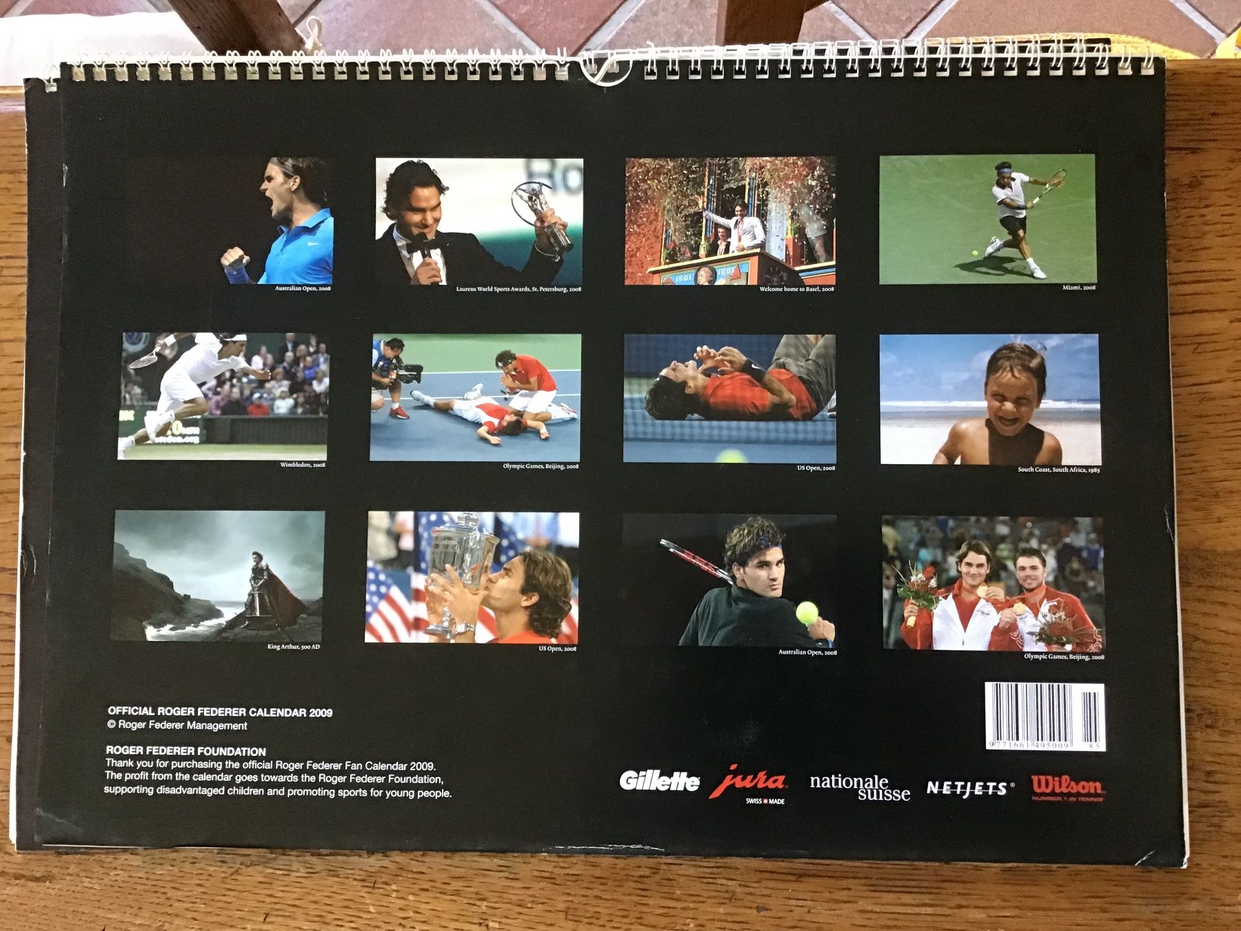 Kalender: Calendrier officiel Roger Federer 2009 – Gebraucht aus Fully von Ruby97 4
