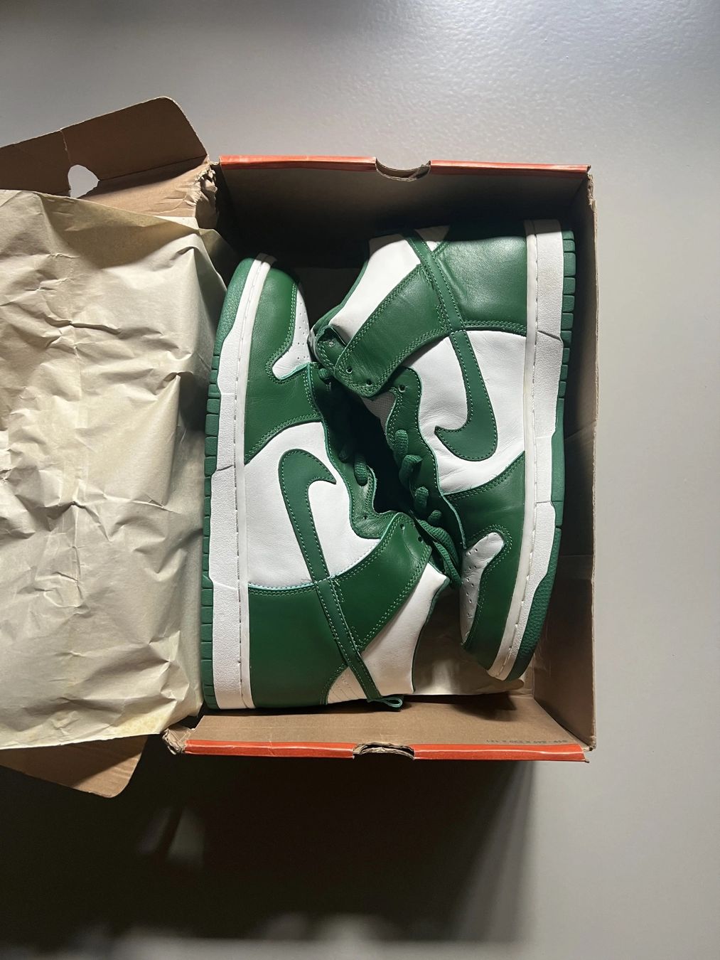 Nike Scarpe da uomo: Nike Dunk High "Celtics" 2002 - EU 46 – Nuovo e nell'imballaggio originale da Bern venduto da ElevenFive 5