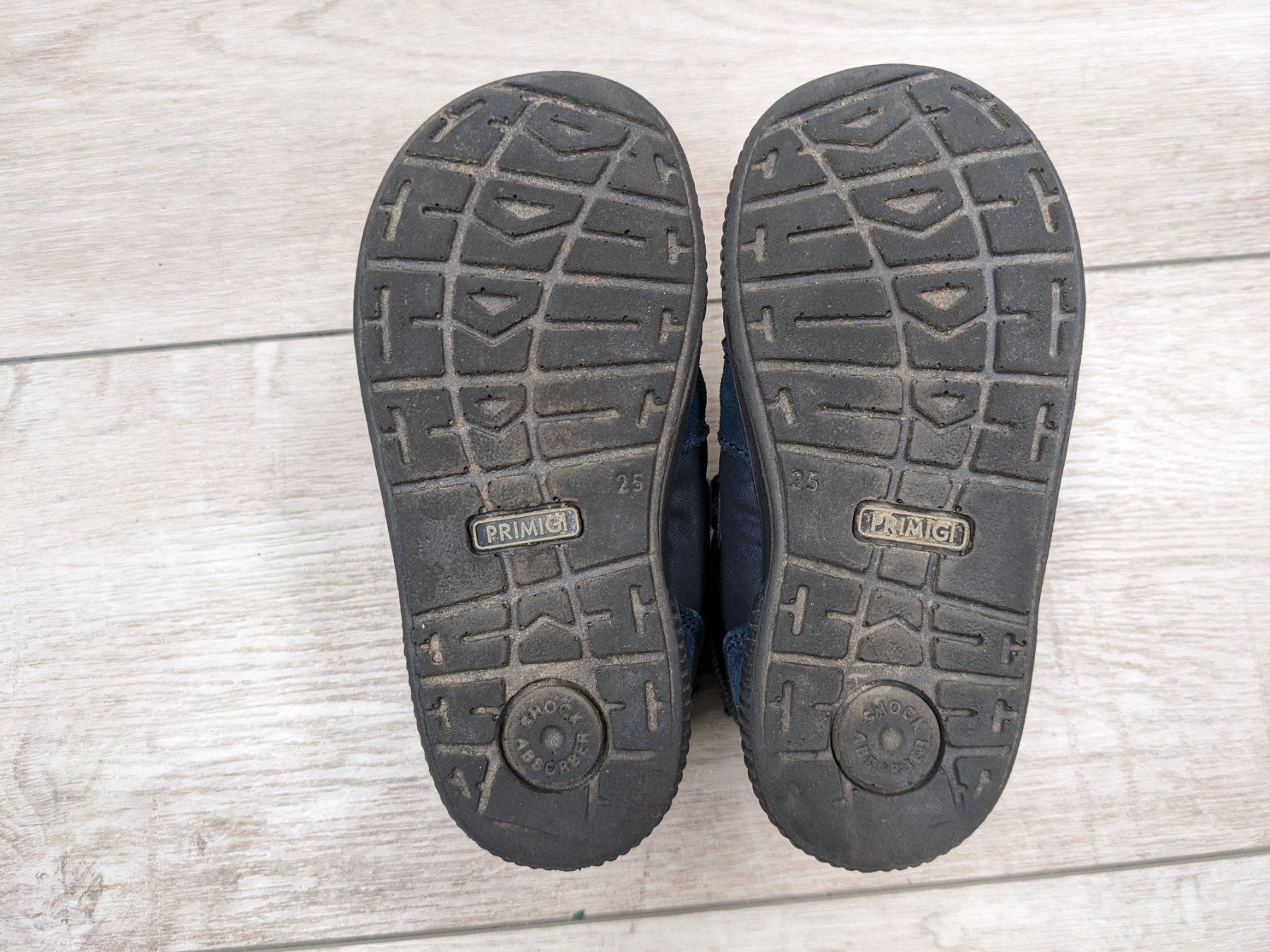 Primigi Scarpe per ragazzi: Primigi Winterschuhe Grösse 25 – Usato da Wald ZH venduto da andy_ch01 9