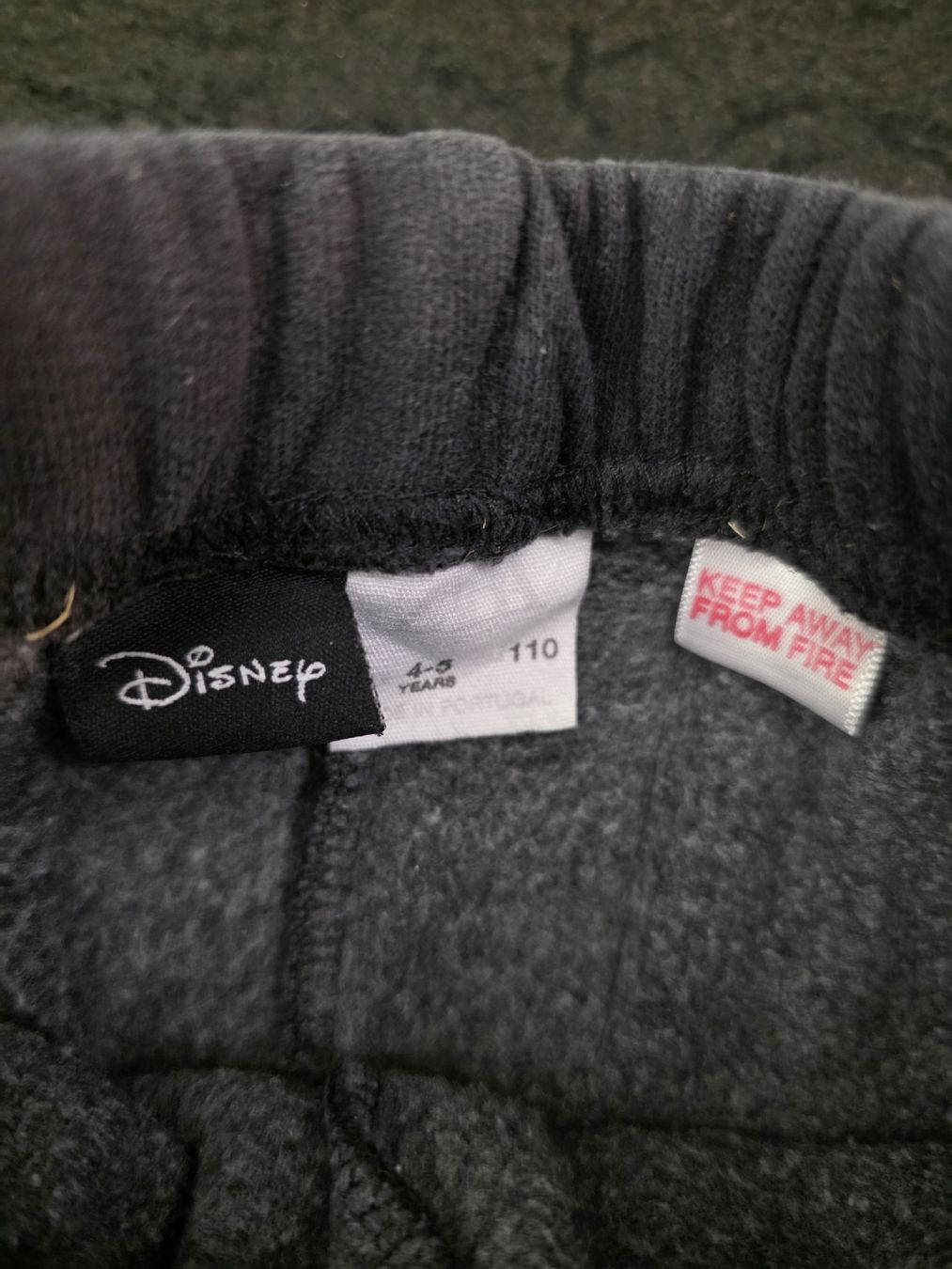Zara Pantaloni: ZARA 92/98 (110) – Usato da St. Peterzell venduto da upcycling_ 1