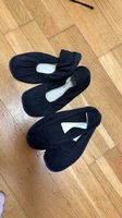 Turnschläppchen / Gymnastikschuhe ? Grössen 31 und 29 