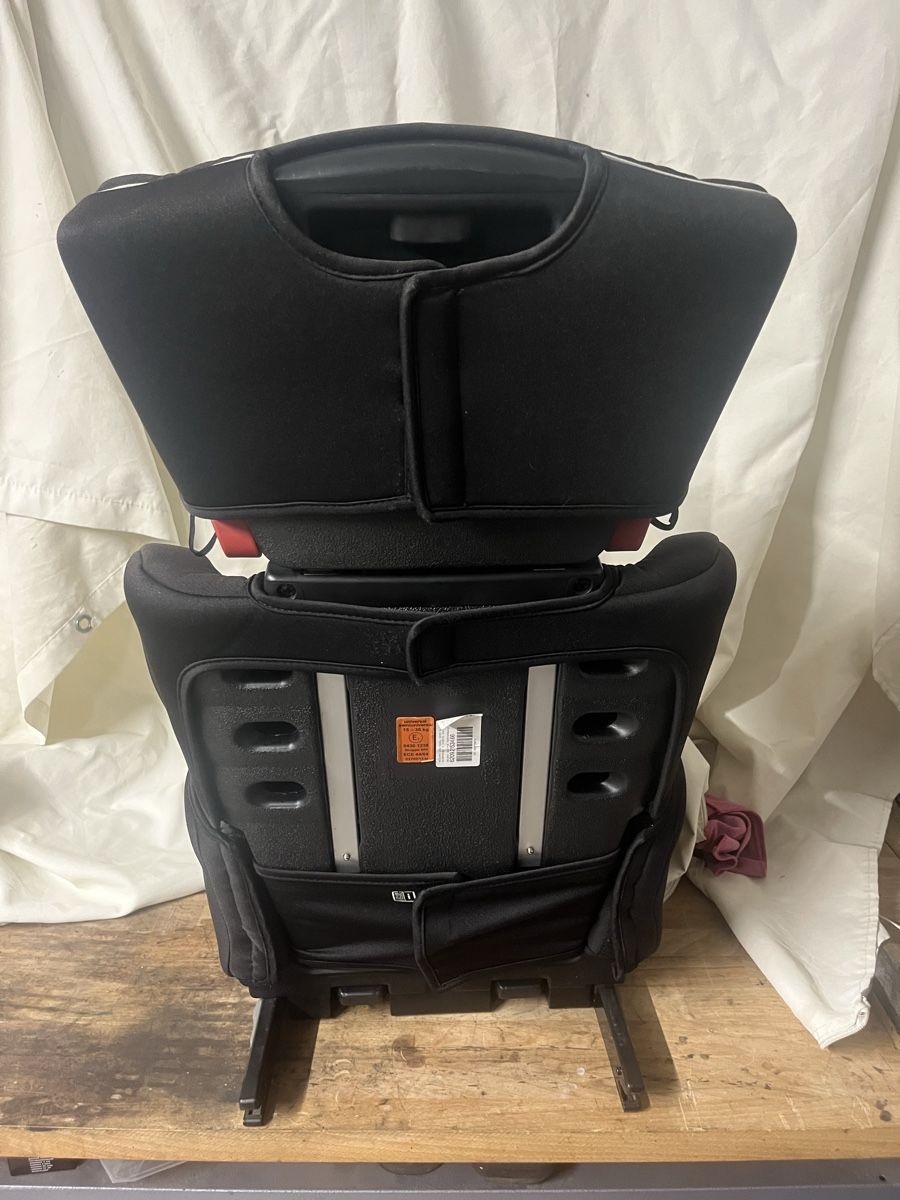 Recaro Auto-Kindersitze: Recaro Milano Seatfix – Gebraucht aus Boll von AebiC 2