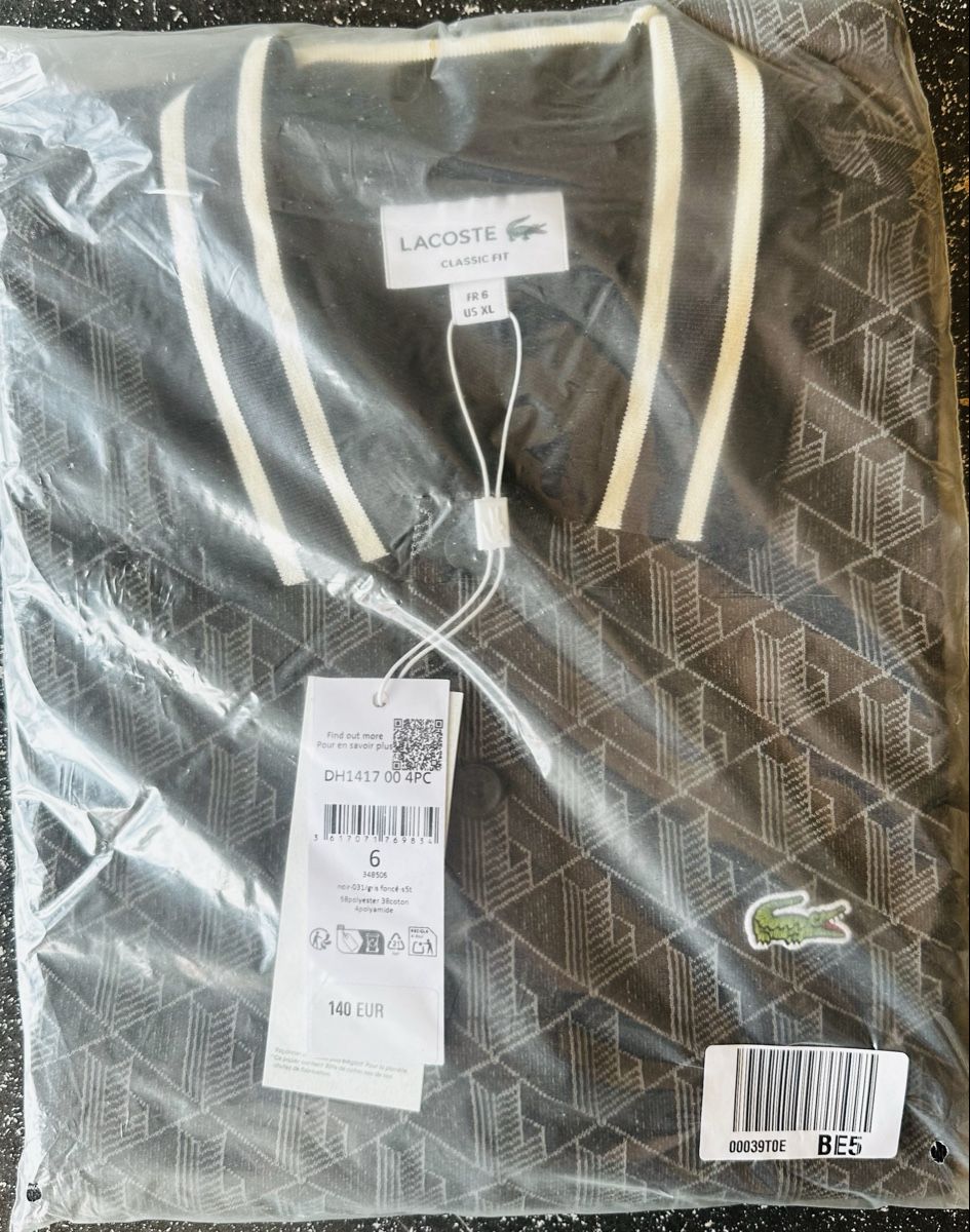 Lacoste Magliette Polo: Lacoste Polo Monogramme Black – Nuovo e nell'imballaggio originale da Biel/Bienne venduto da Akwawini 2