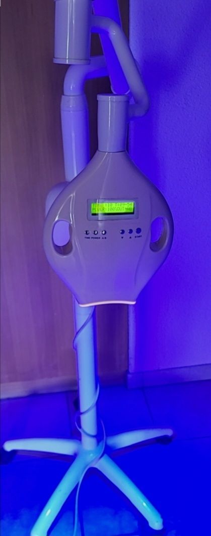 Cura dei denti: Teeth Whitening Machine – Usato da Auw venduto da DonQuixote19 1