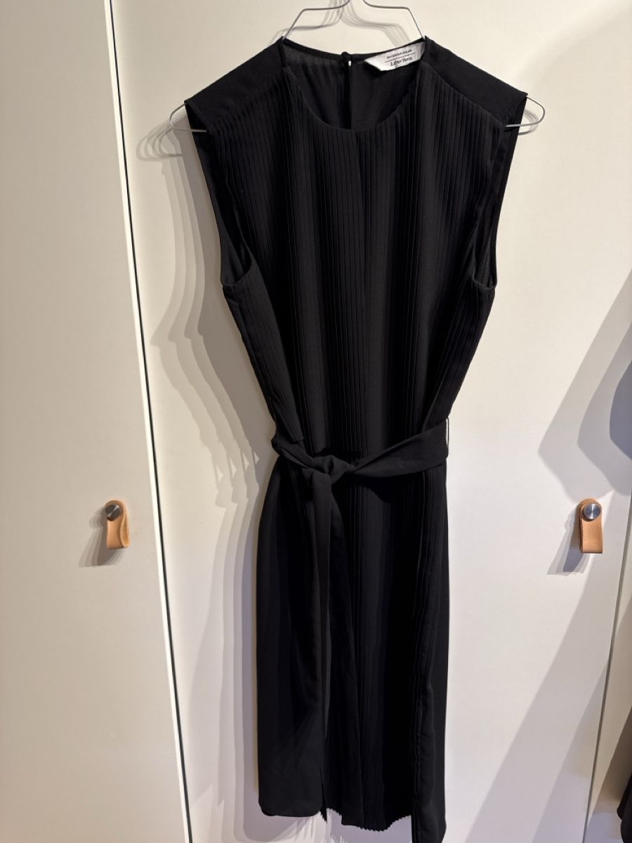 Other Stories Kleider: Robe &other stories 36 – Gebraucht aus Zürich von mimi2013