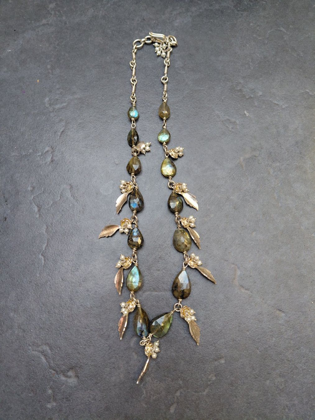 Catenine: collier argent labradorites et perles – Nuovo (secondo la descrizione) da Boussens venduto da mgerma54 1