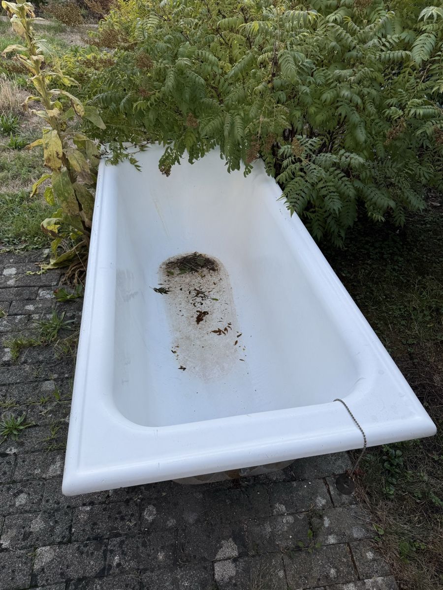 Badewannen: Gusseisen Badewanne – Gebraucht aus Lenzburg von Cuanina 1