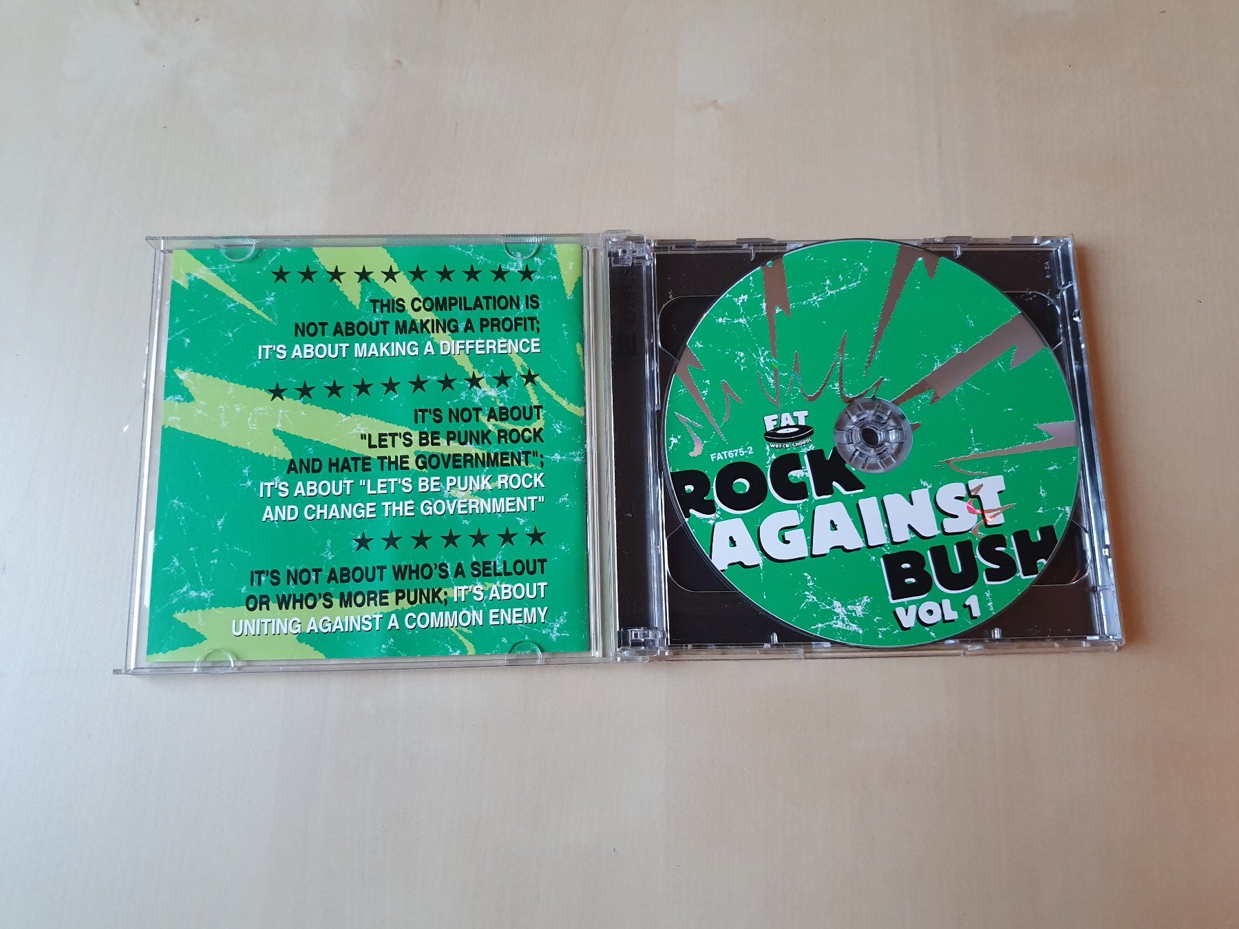 CDs: Rock against Bush Vol. 1 – D'occasion à Stansstad par collectorsshop 2