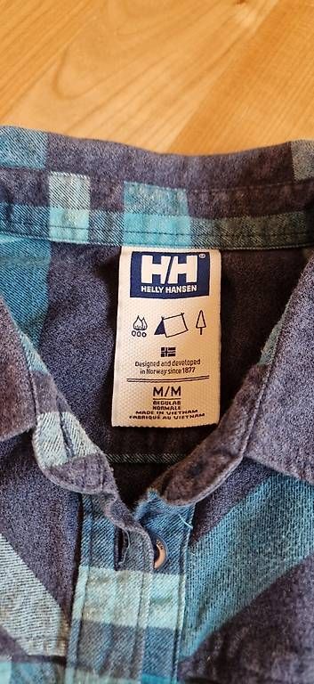 Camicette: Helly Hansen Outdoor Hemd/ Bluse in S/M – Usato da Effretikon venduto da suhini01