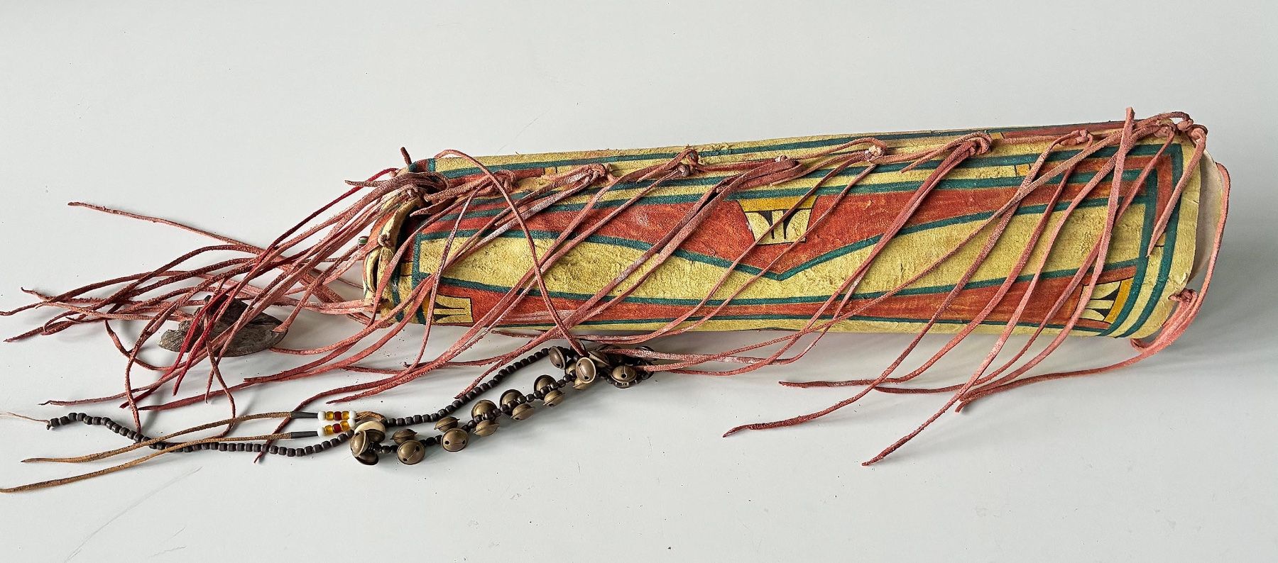 Altri prodotti elettronici: Parfleche Zylinder der Cheyenne Indianer – Usato da Bäretswil venduto da robsonantik 2