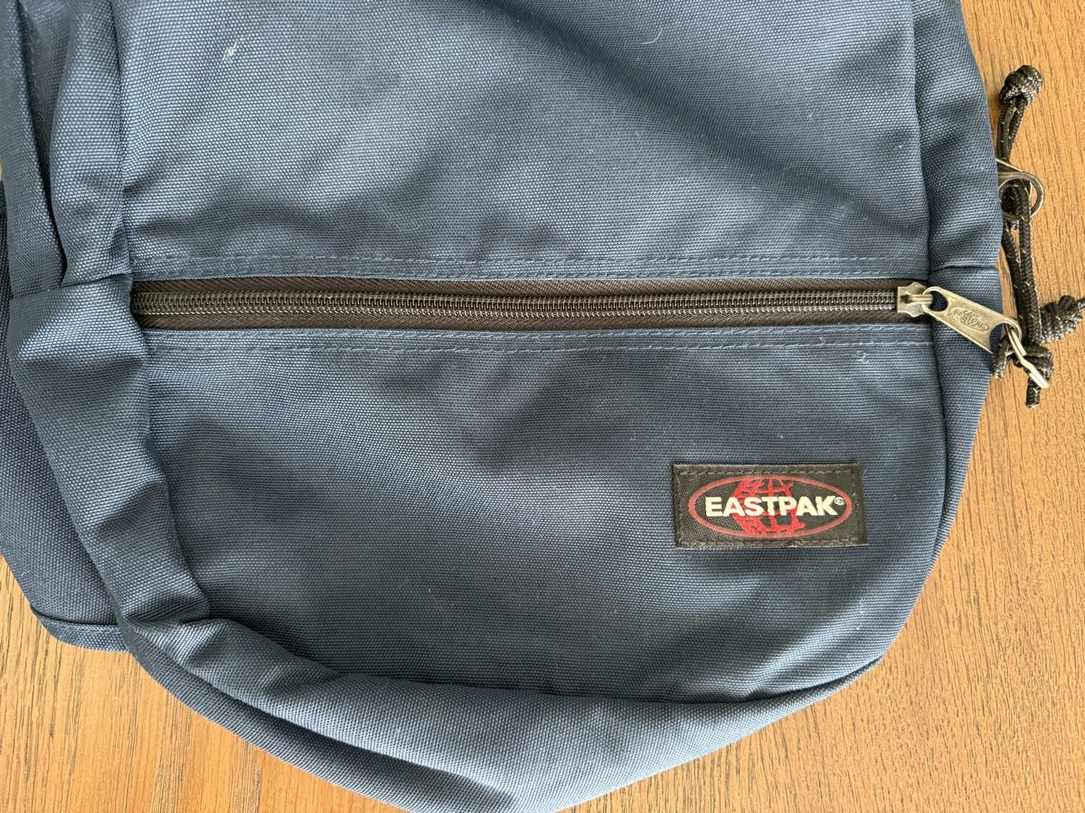 Eastpak Zaini: Eastpack vintage Rucksack – Usato da Davesco-Soragno venduto da tin_6xjv 2