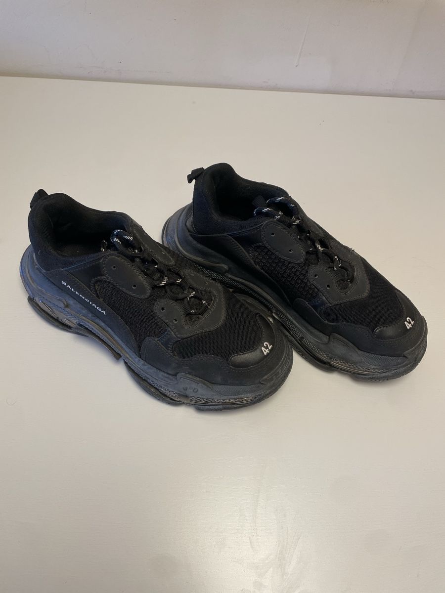 Balenciaga Scarpe da uomo: Balenciaga Triple S Black – Usato da Wünnewil venduto da FlavioMGK 1