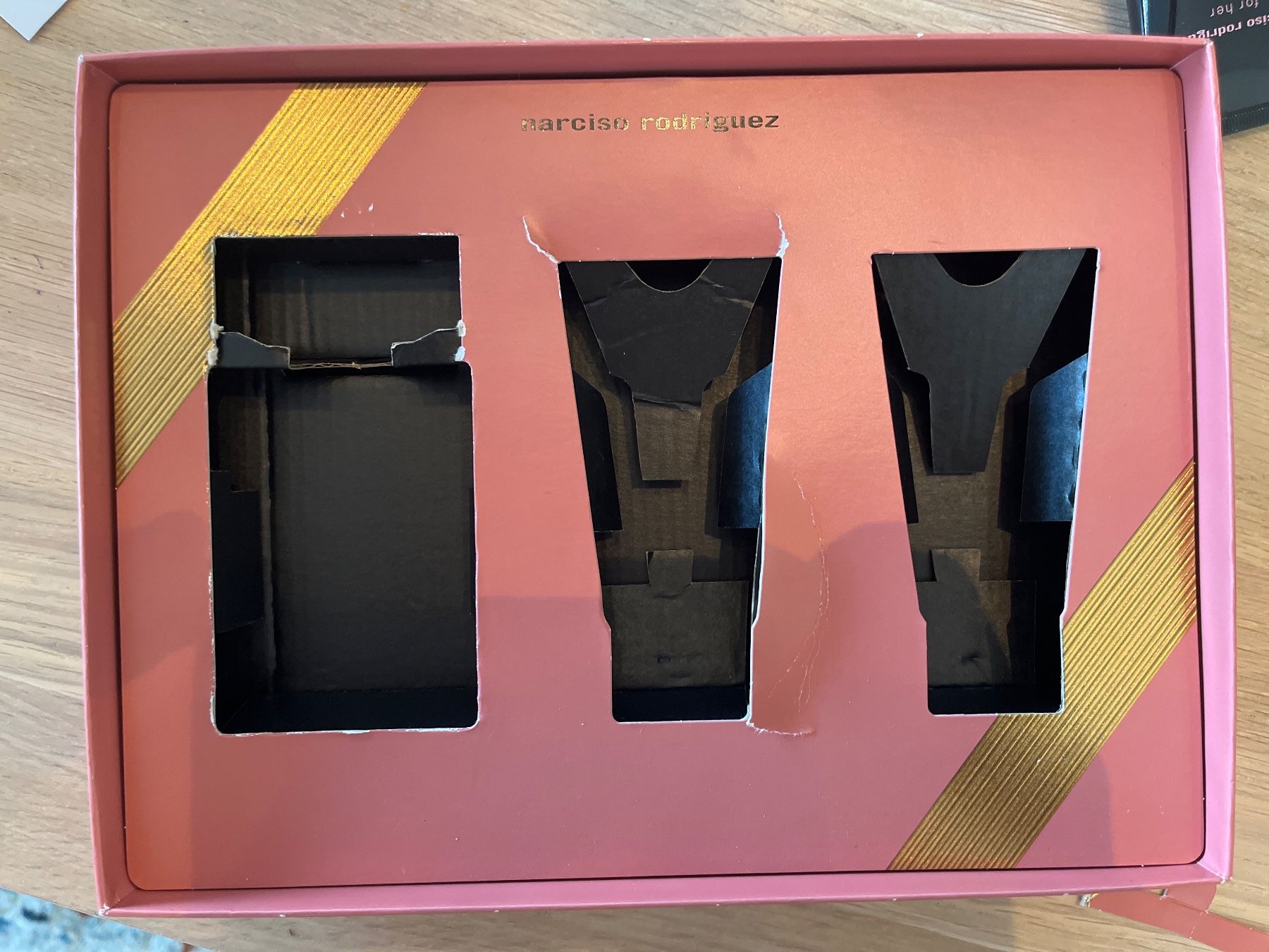 Narciso Rodriguez Profumi & Eau de Toilette: Narciso Rodriguez - Musc Noir Rose - Gift box – Usato da Dübendorf venduto da cec_w56v 6