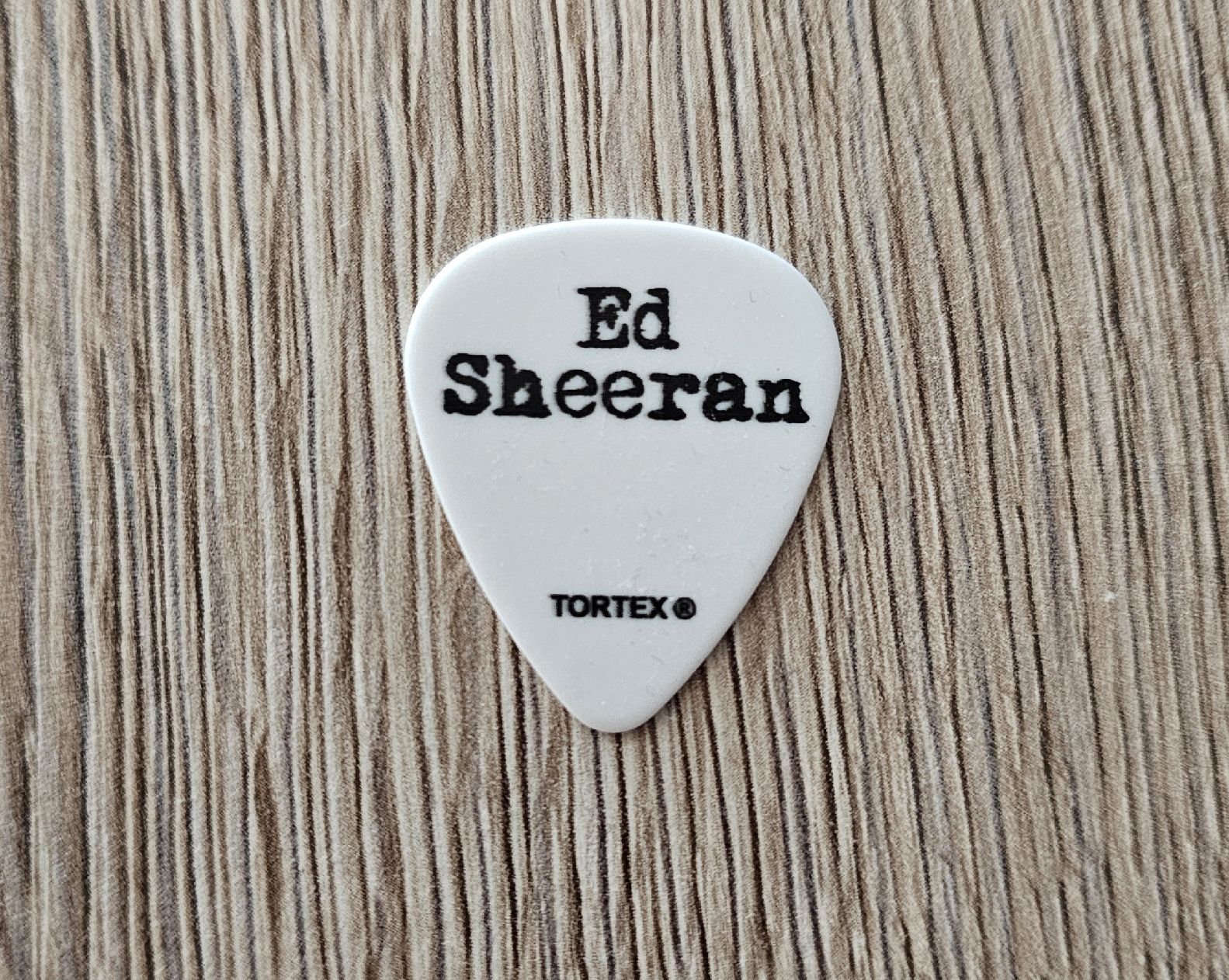 Strumenti musicali: Ed Sheeran Stage Guitar pick / Plektrum – Usato da Biel/Bienne venduto da Samos86
