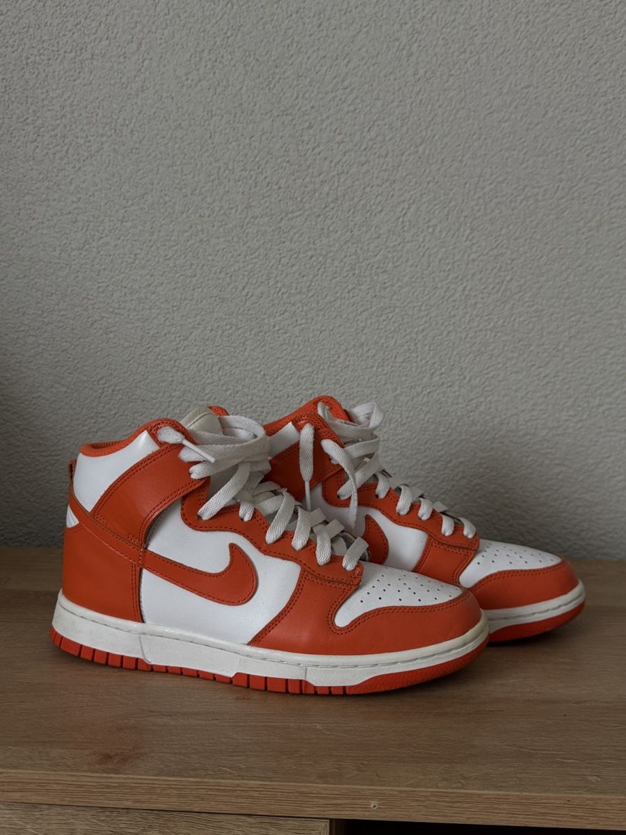 Nike Chaussures hommes: Nike Dunk High Grösse 38.5 – D'occasion à Gempenach par lilstasi