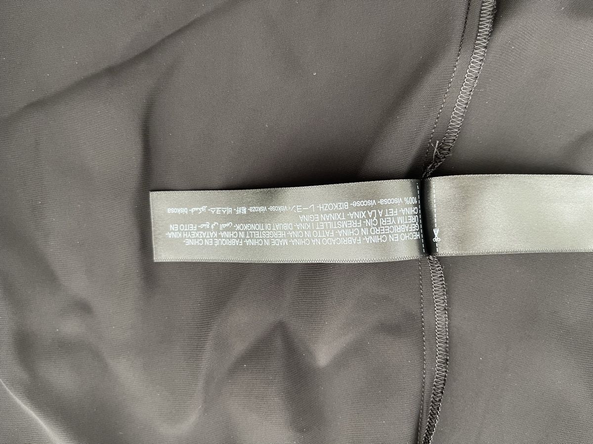 Massimo Dutti Gonne: Massimo Dutti Rock, schwarz, Grösse L – Usato da Weisslingen venduto da Spiegelbild0 1