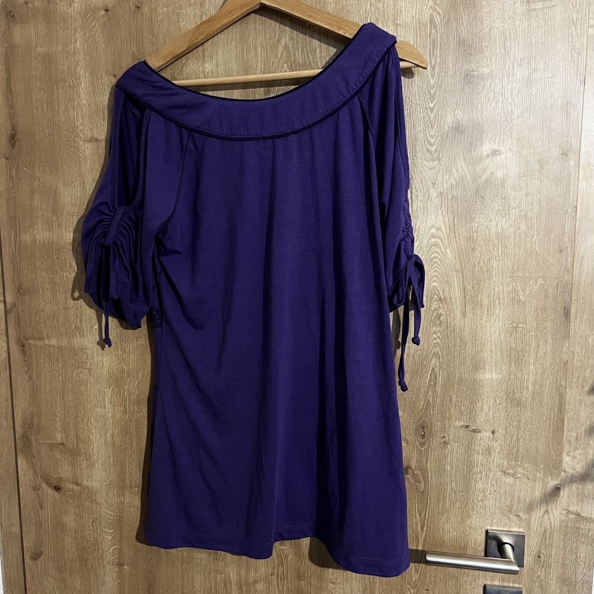 Tuniche: Tunika Shirt Violett – Usato da Chur venduto da noe_mh8b 5