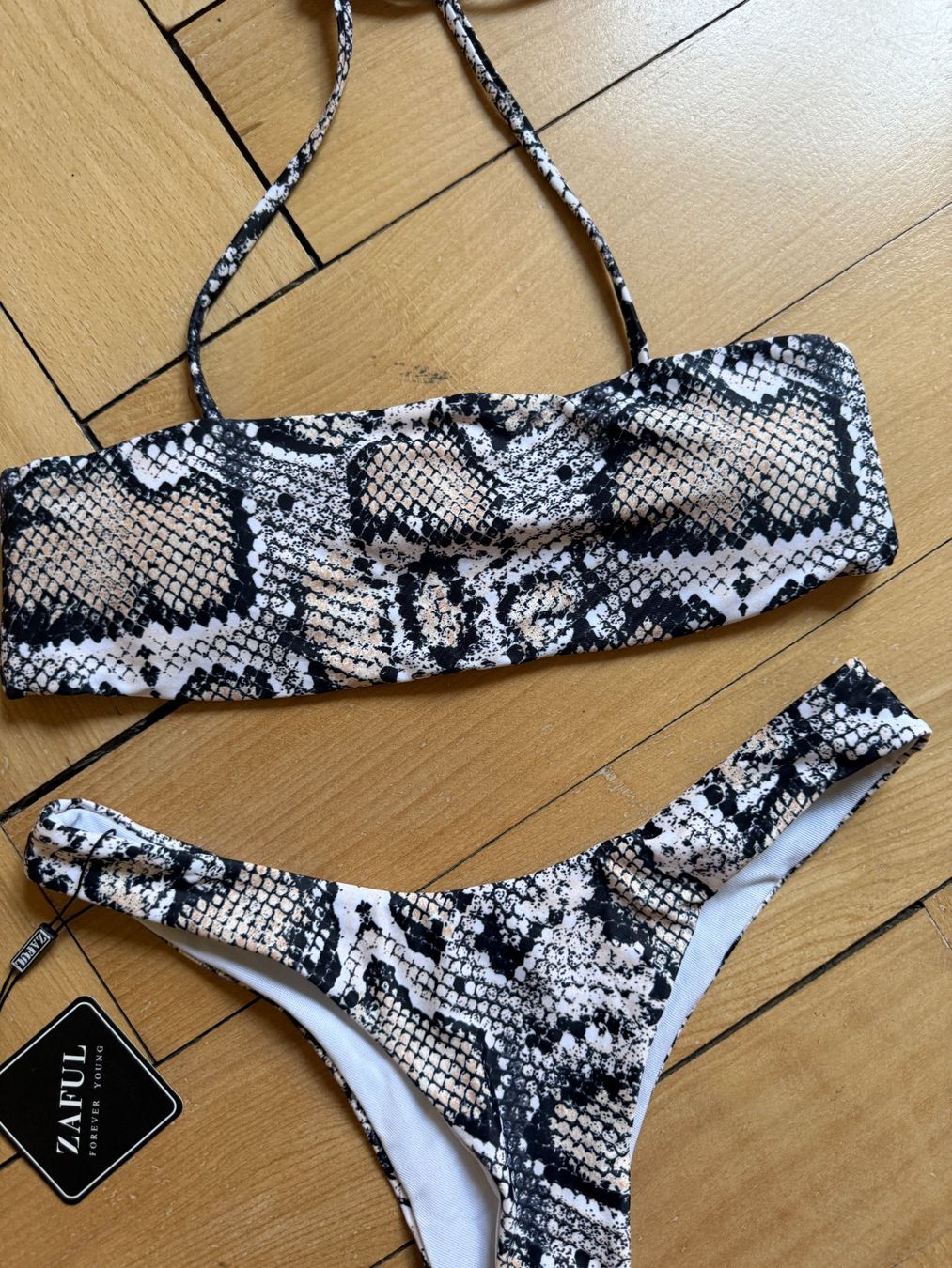 Zaful Costumi da bagno & Bikini: ZAFUL - Bikini mit Schlangenprint S (NEU) – Nuovo e nell'imballaggio originale da Zürich venduto da Diazaio 1