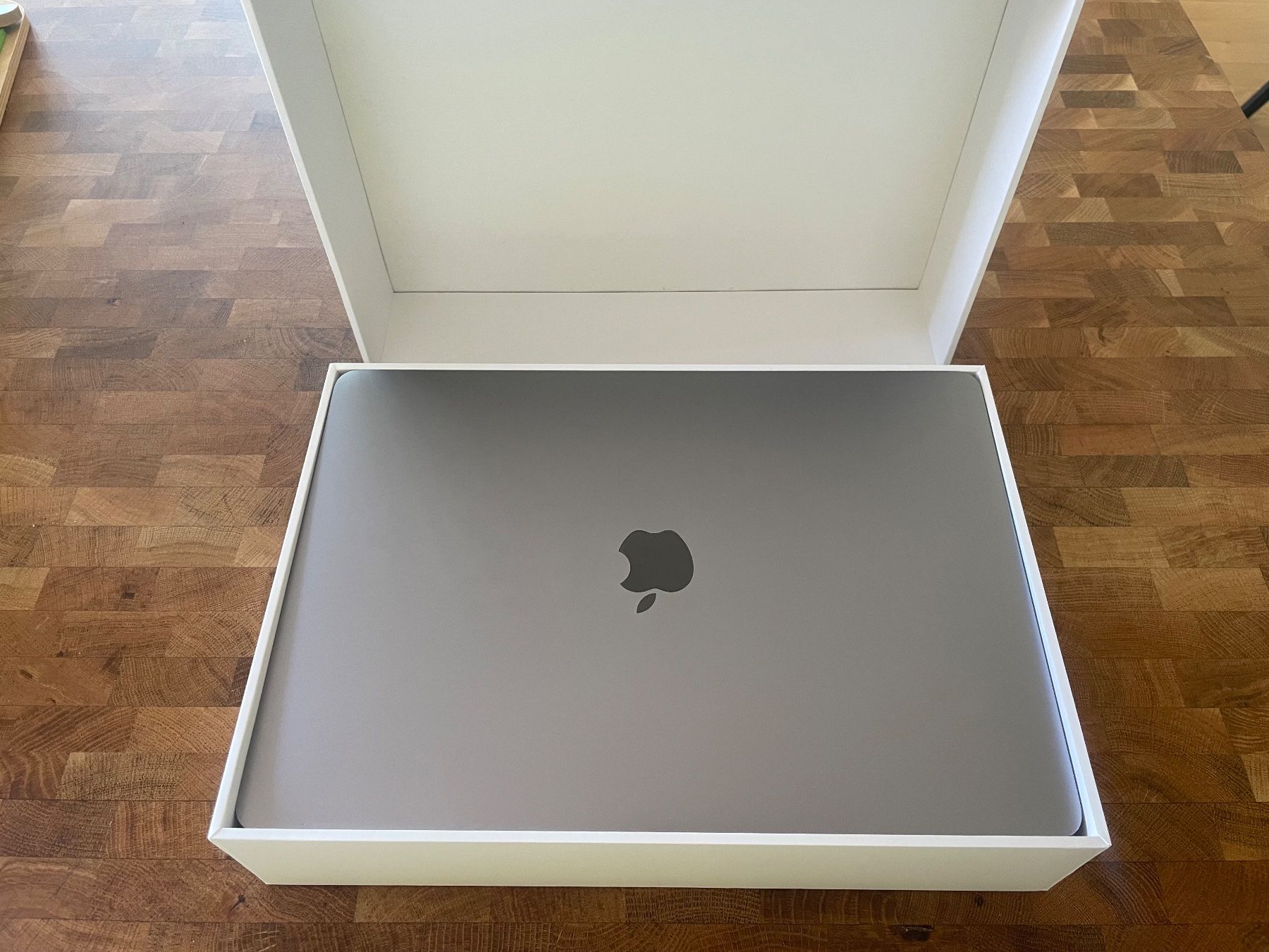Apple Notebooks: MacBook Pro – Gebraucht aus Plan-les-Ouates von seb1993 2