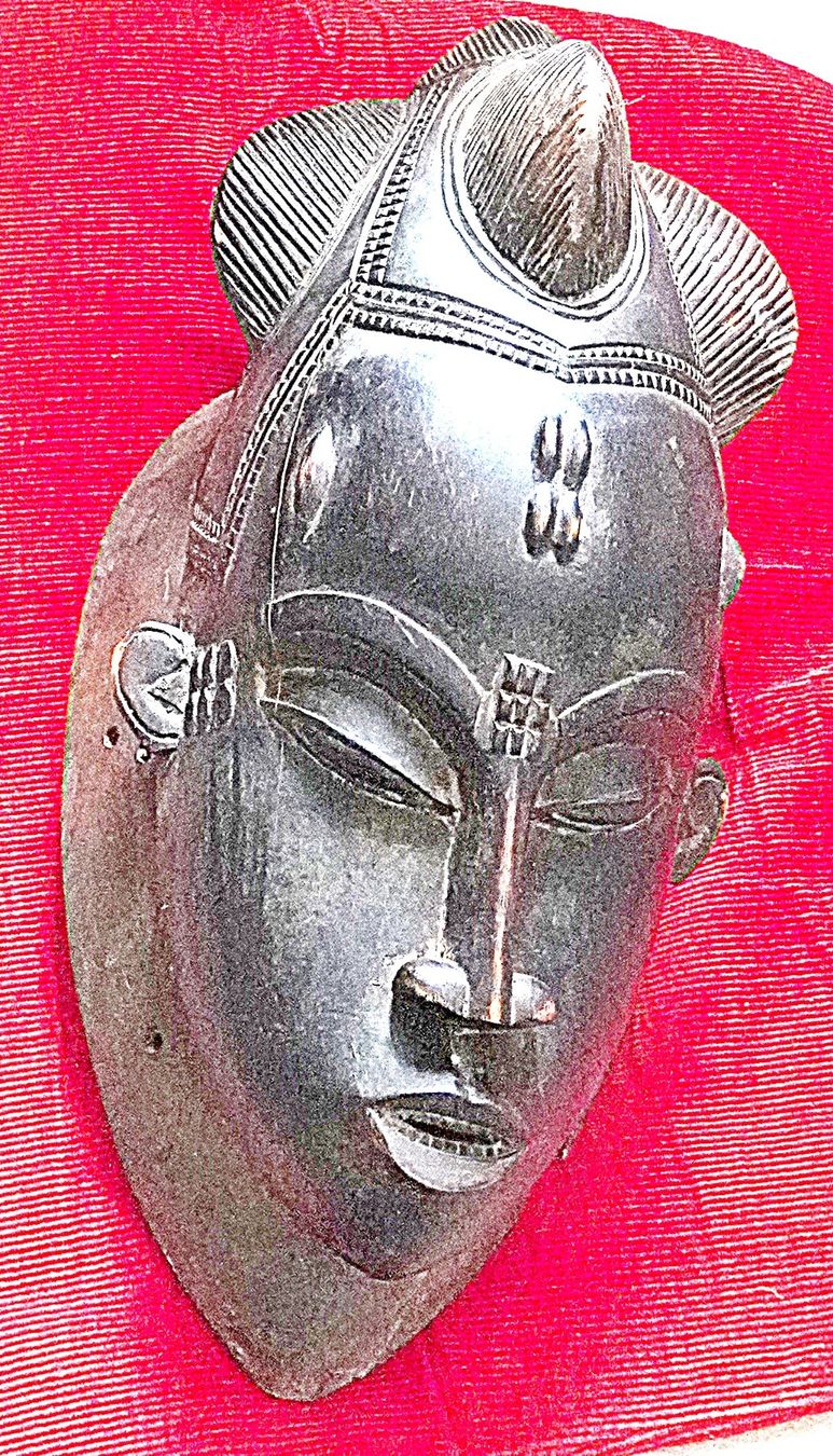 Arte internazionale: Baule Maske Elfenbeinküste gross – Usato da Baar venduto da 2cvbaar 6