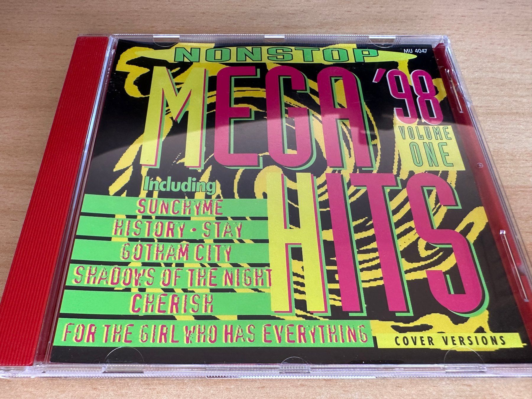 CD: Various - Megahits 98 Volume 1 – Usato da Rikon im Tösstal venduto da Alpenmutz