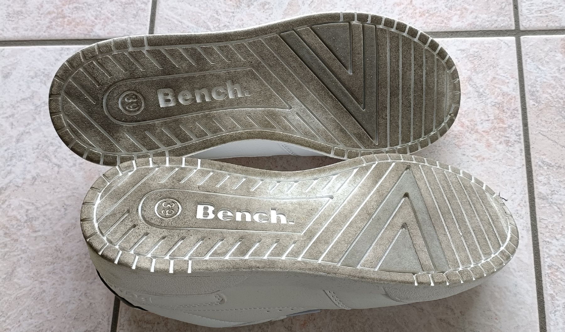 Scarpe da donna: neue Bench Sneaker Gr. 39 – Nuovo (secondo la descrizione) da Porza venduto da tbch 1