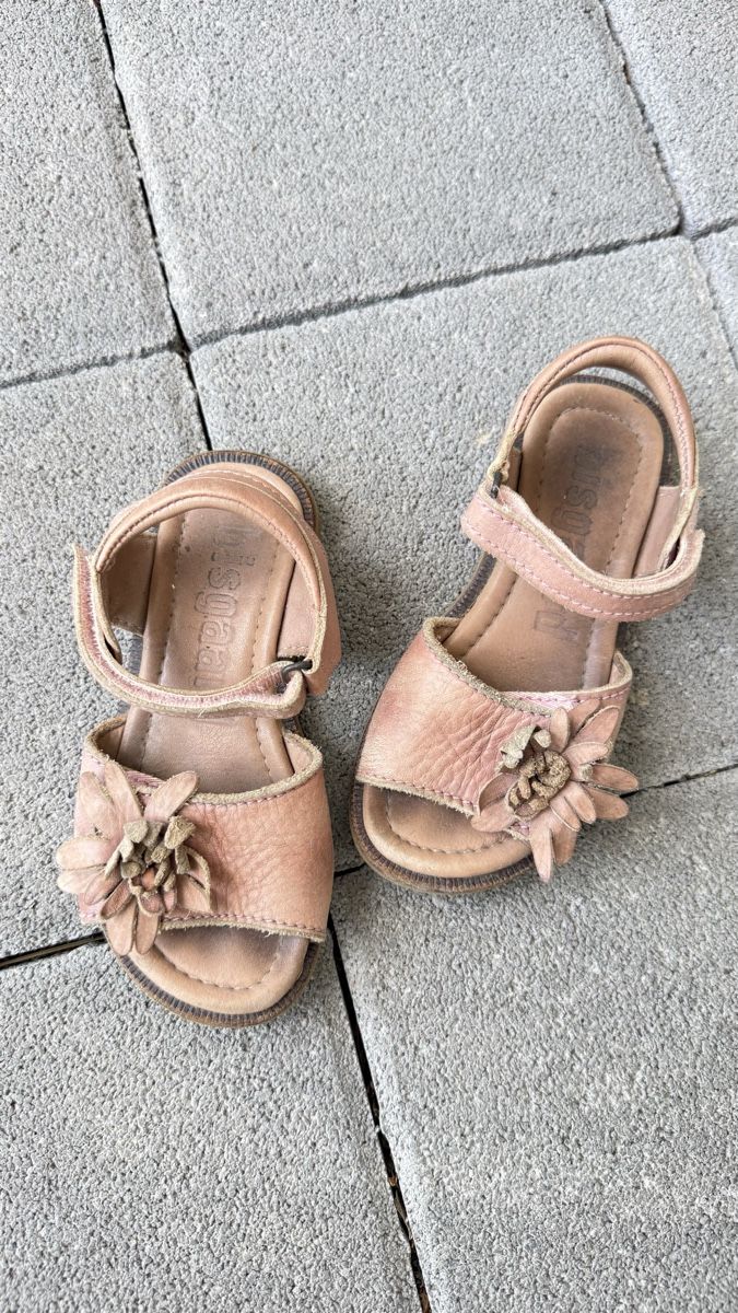 Bisgaard Schuhe für Mädchen: Bisgaard Sandalen Grösse 28 – Gebraucht aus Udligenswil von Nova15