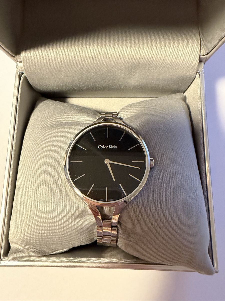 Calvin Klein Orologi: Calvin Klein Damenuhr Swiss Made – Nuovo (secondo la descrizione) da Volketswil venduto da mikeyburrows 1