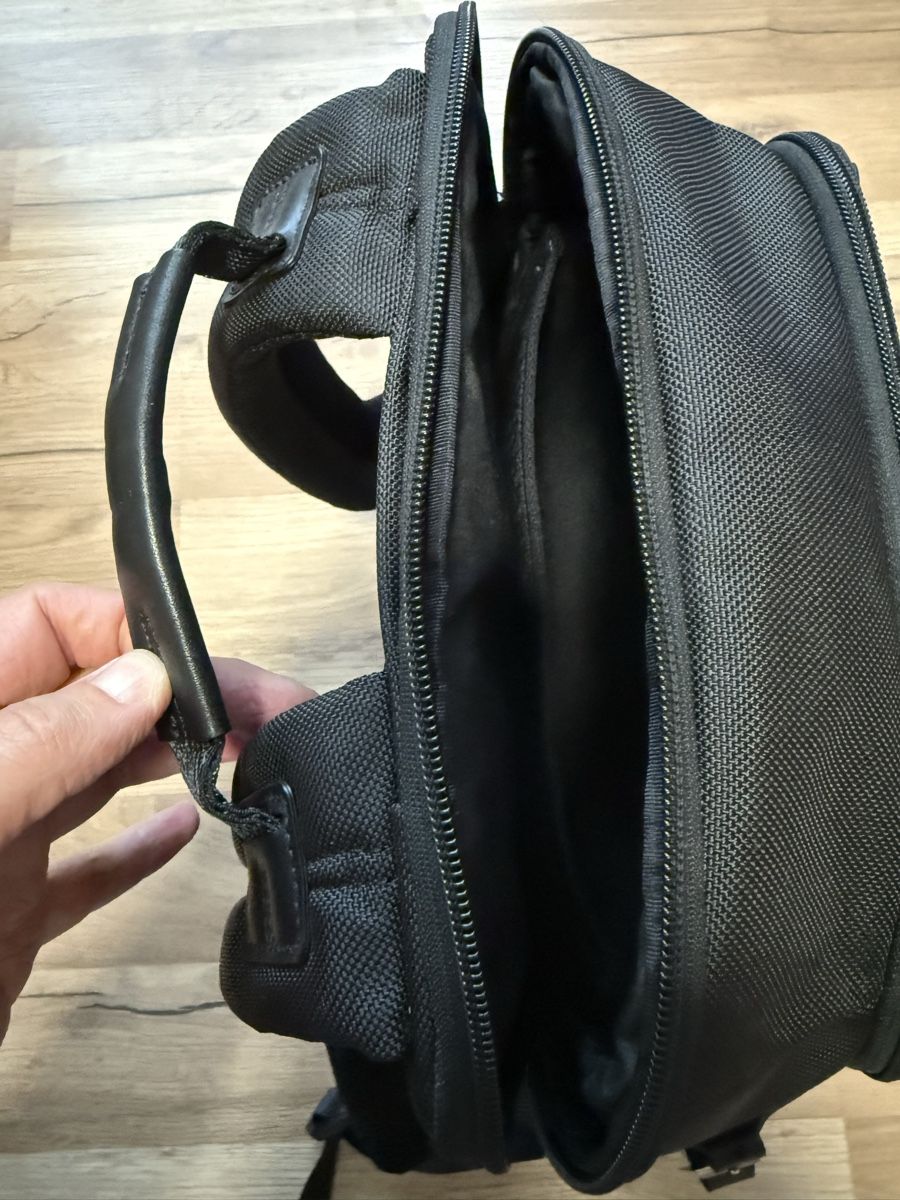 Tumi Zaini: Tumi Alpha Rucksack – Nuovo (secondo la descrizione) da Kollbrunn venduto da mar_d99q 4