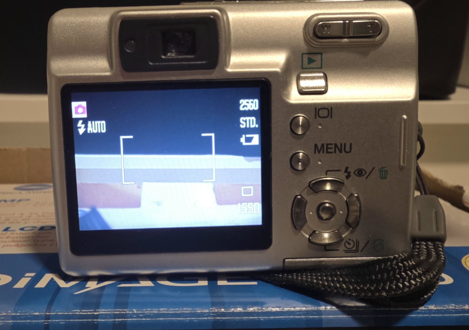 Konica Kamera: Konica Minolta Dimage X50 – Gebraucht aus Hünenberg von rebelphotography 2