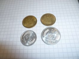 4 x Asien Münzen