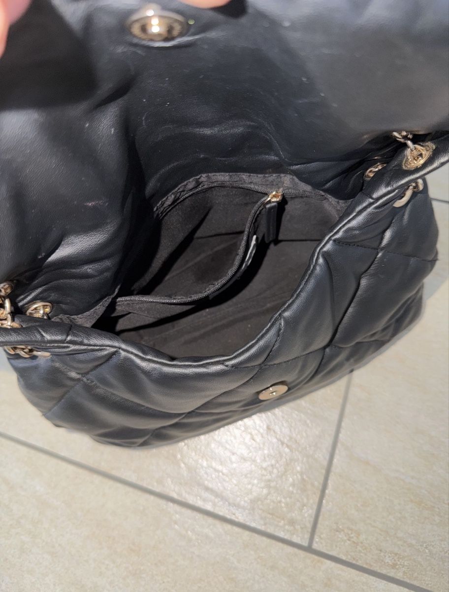 H&M Borse da donna: Schwarze H&M Umhängetasche  – Usato da Oftringen venduto da soraia.i 6