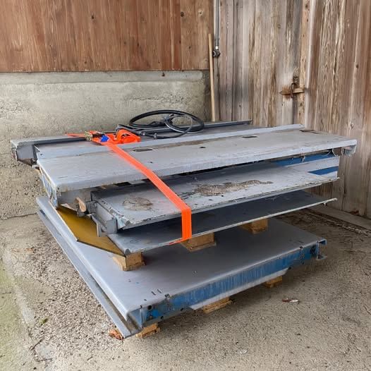 Piattaforme elevatrici & Crick: Herkules Auto Lift / Hebebühne grau – Usato da Ufhusen venduto da ASchmid27 1