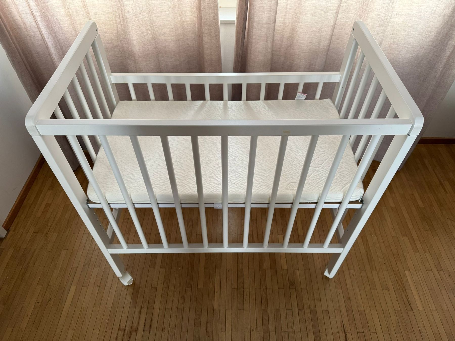 Lits: Beistellbett weiss mit Rollen – Neuf (Voir description) à Winterthur par jessy.j3012 2